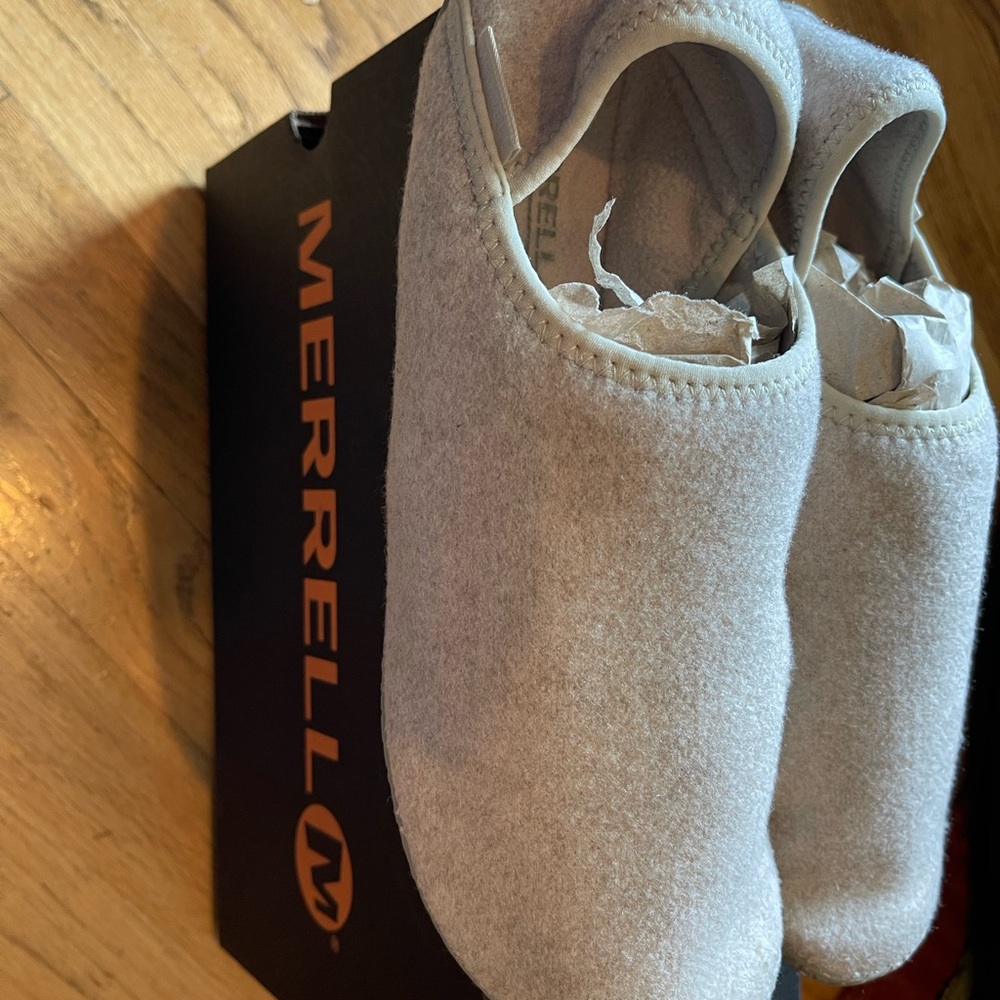 Merrell women’s Slip-On Socks - Light Gray